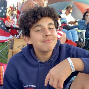 Meet your Posher, Diego